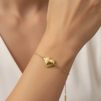 18K Gold Plated Heart Centre Chain Bracelet - RACHIVA