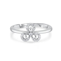 Glamourous Floral Silver Ring