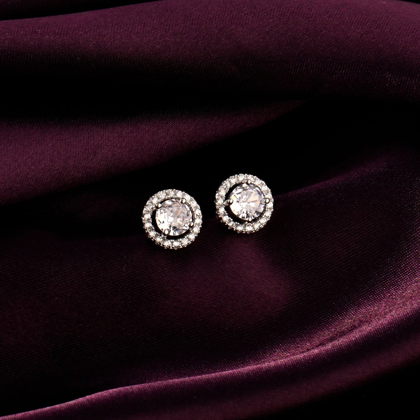 Timeless Spark Zircon Round Silver Studs