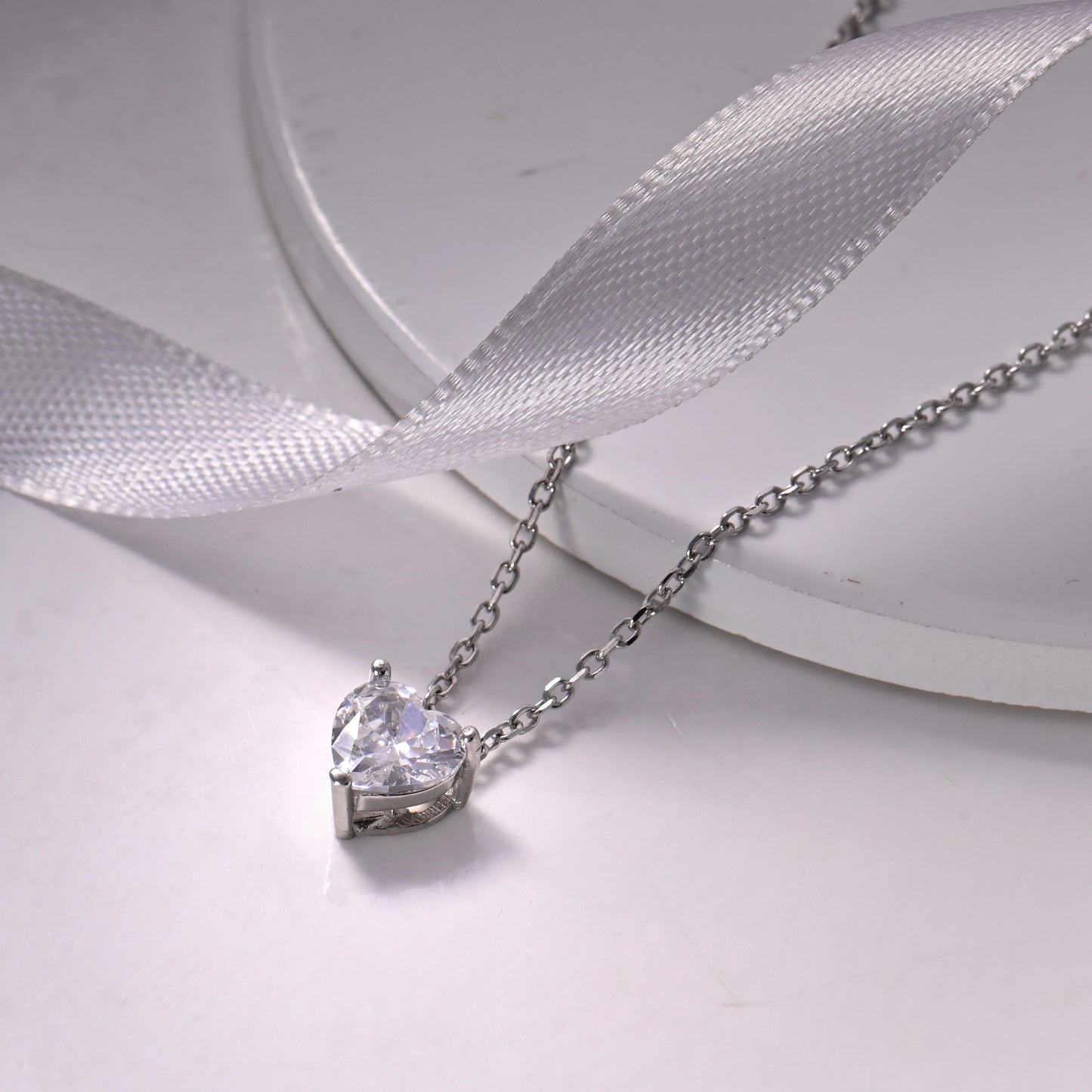Silver Solitaire Heart  Pendant with Link Chain
