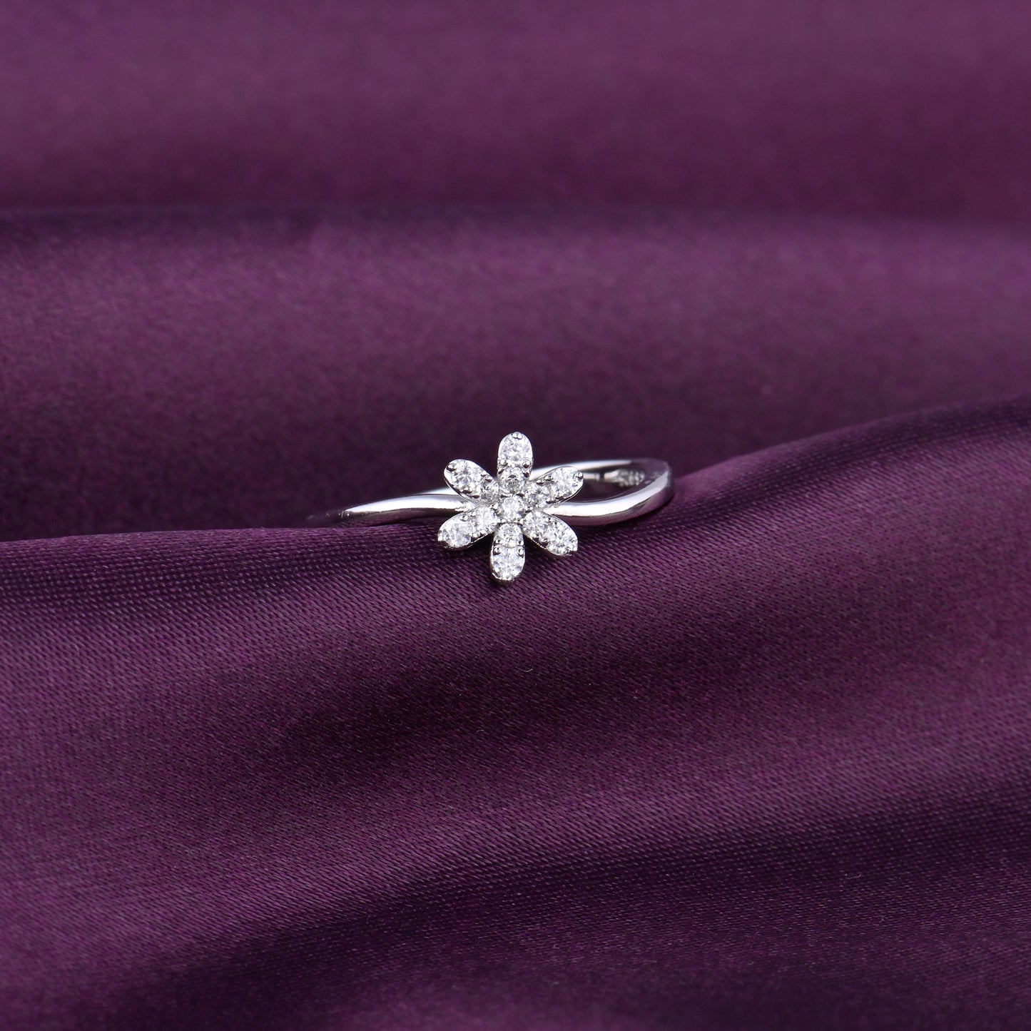 Silver Flower Ring