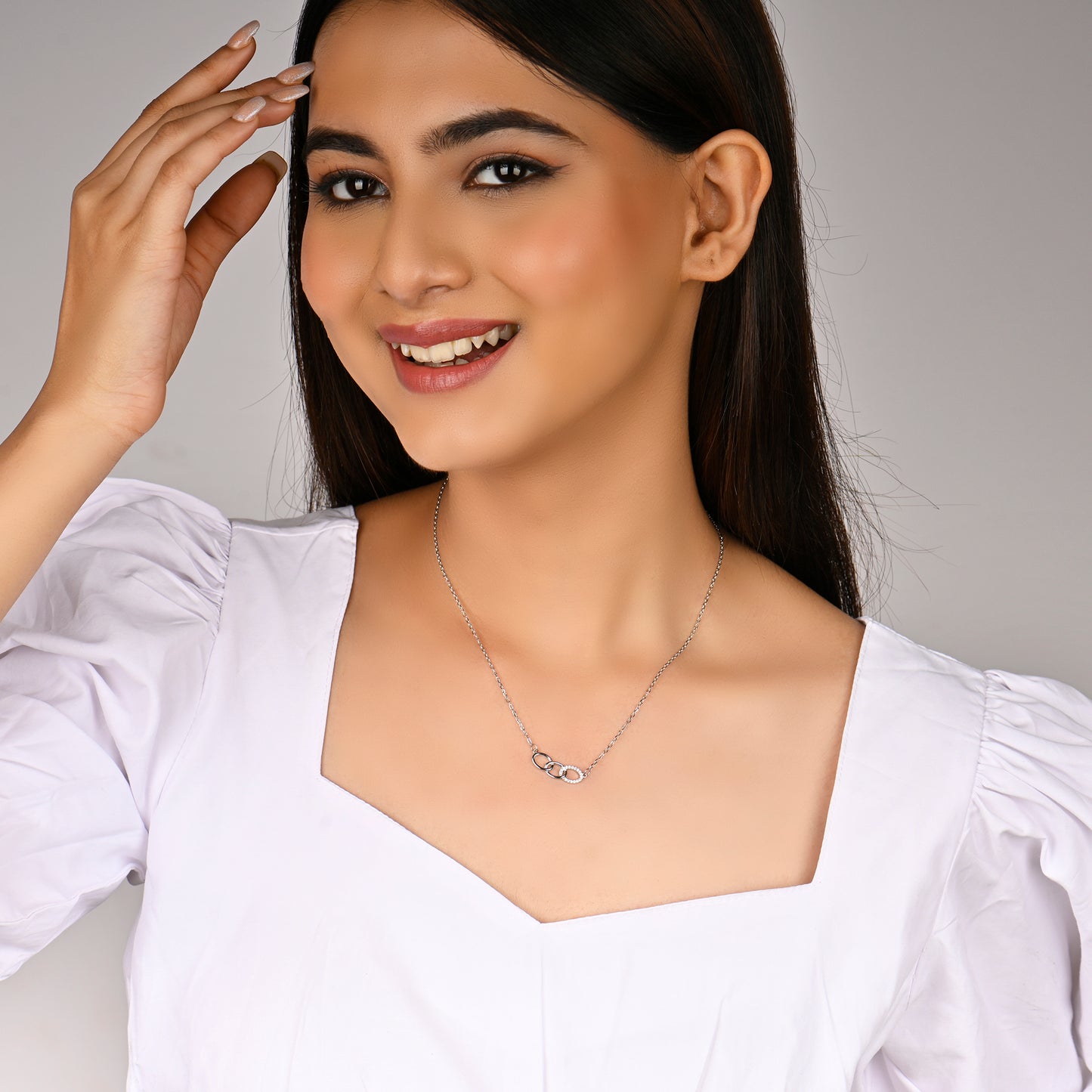 Silver Zircon Circle Pendant with Link Chain