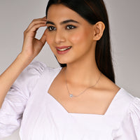 Silver Snowflake Floral Pendant with Link Chain