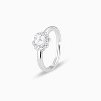 Chic Solace Zircon Silver Ring
