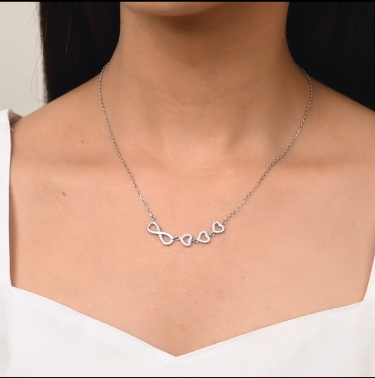 Infinity Love Trifold Hearts Zircon Silver Pendant with Link Chain