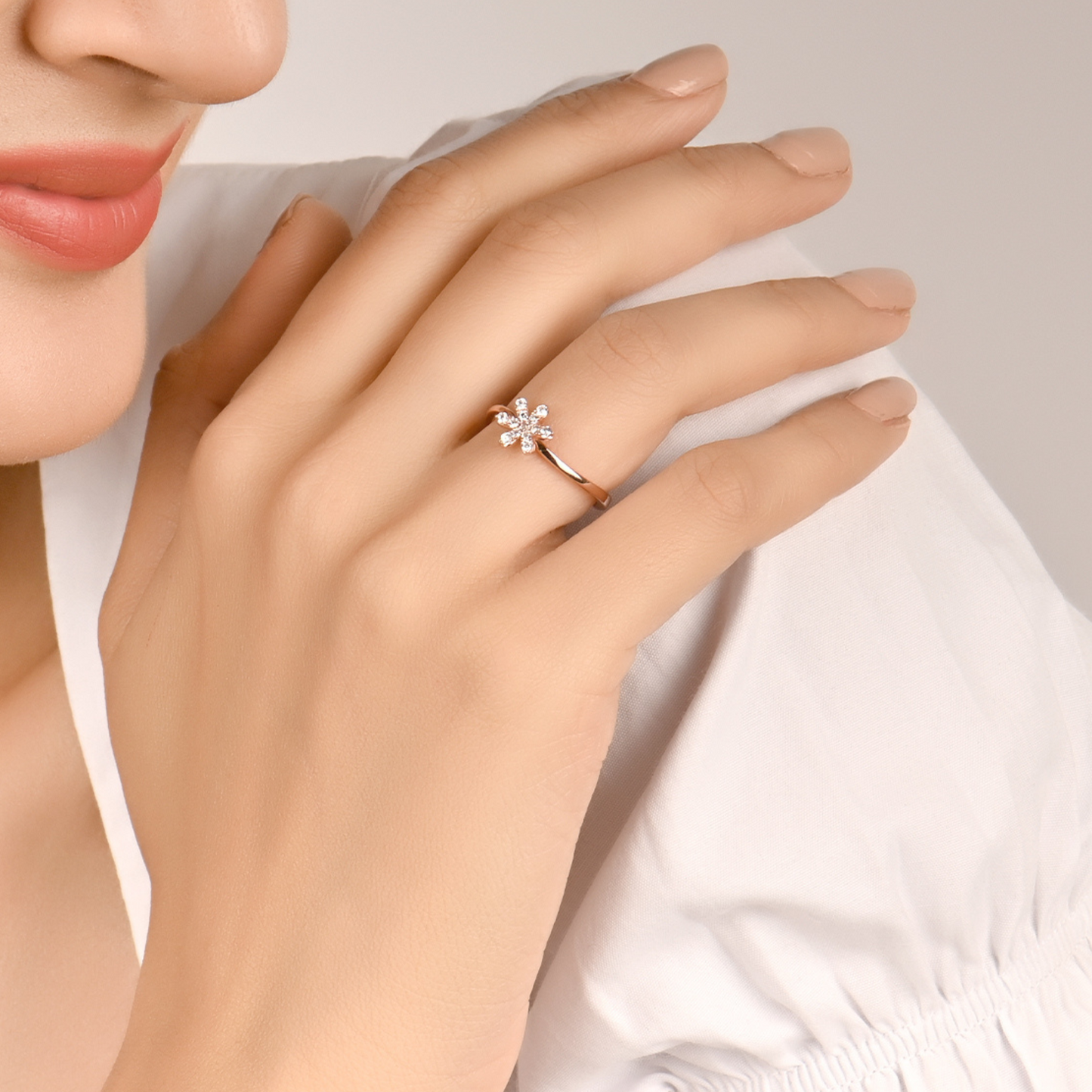 Glistening Petal Rose Gold Ring