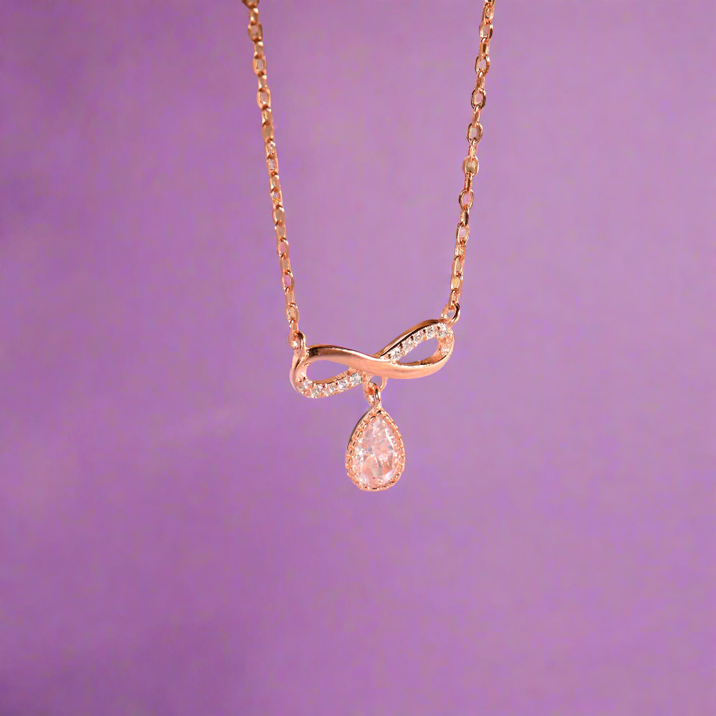 Rose Gold Infinity  Pendant with Link Chain