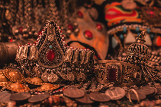 The Basics of Silver Jewellery: A Step-by-Step Buying Guide - RACHIVA