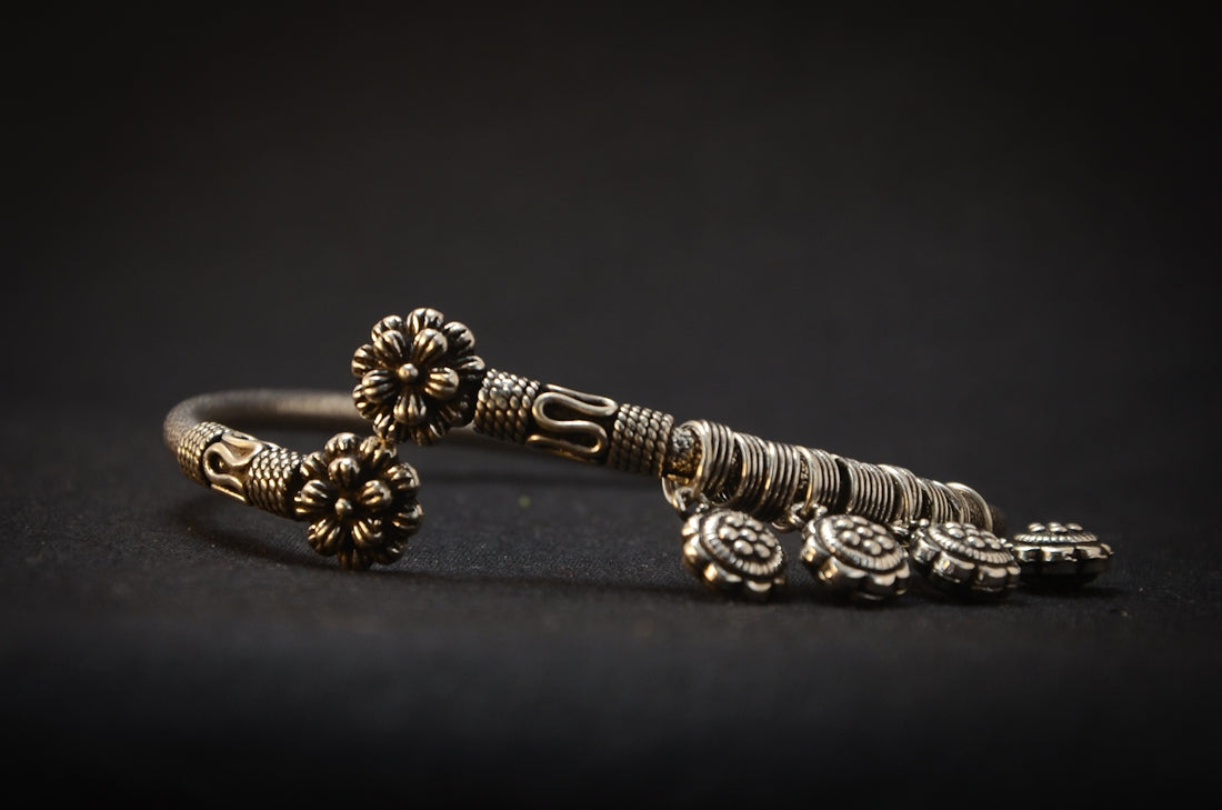 gold and silver beaded bracelet