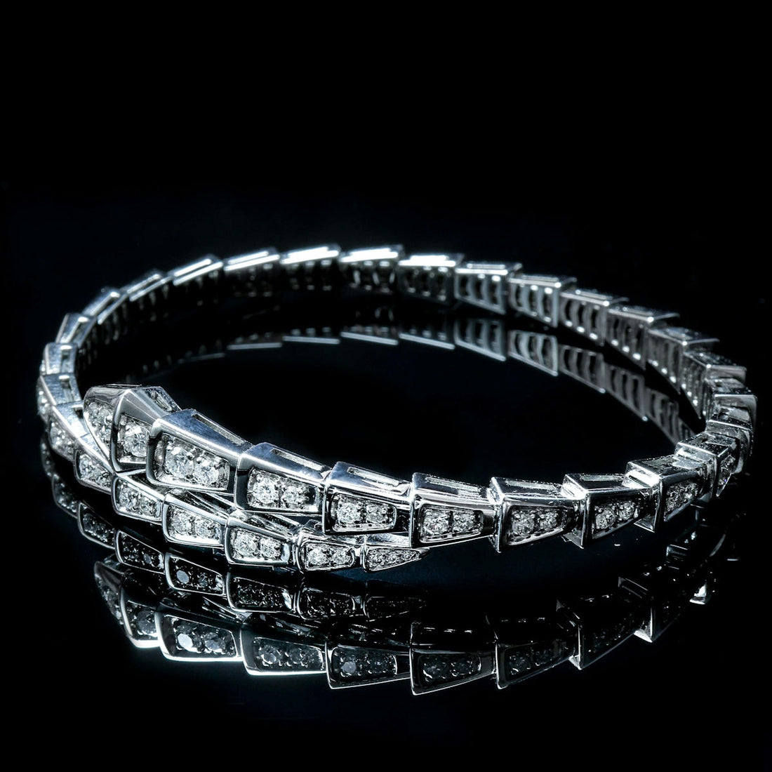 The Role of Silver Jewellery Throughout History - RACHIVA