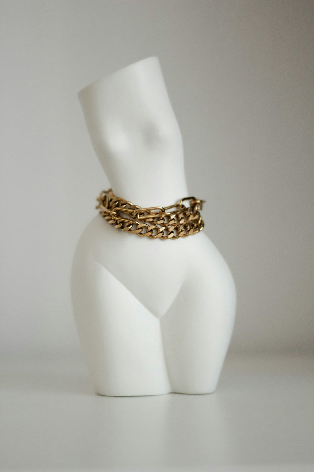 Exploring the Varieties of Silver Jewellery Finishes - RACHIVA
