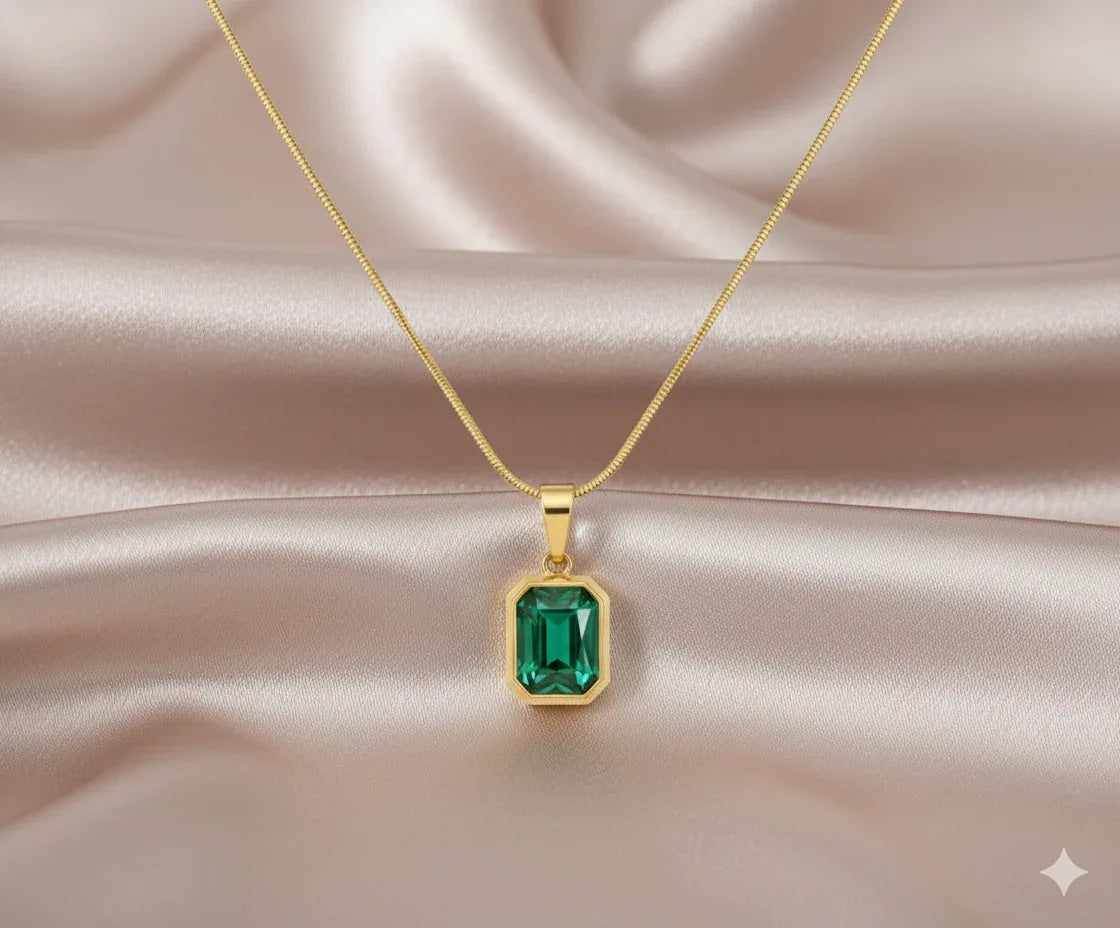 18K Gold Plated Emerald Pendant Necklace - RACHIVA