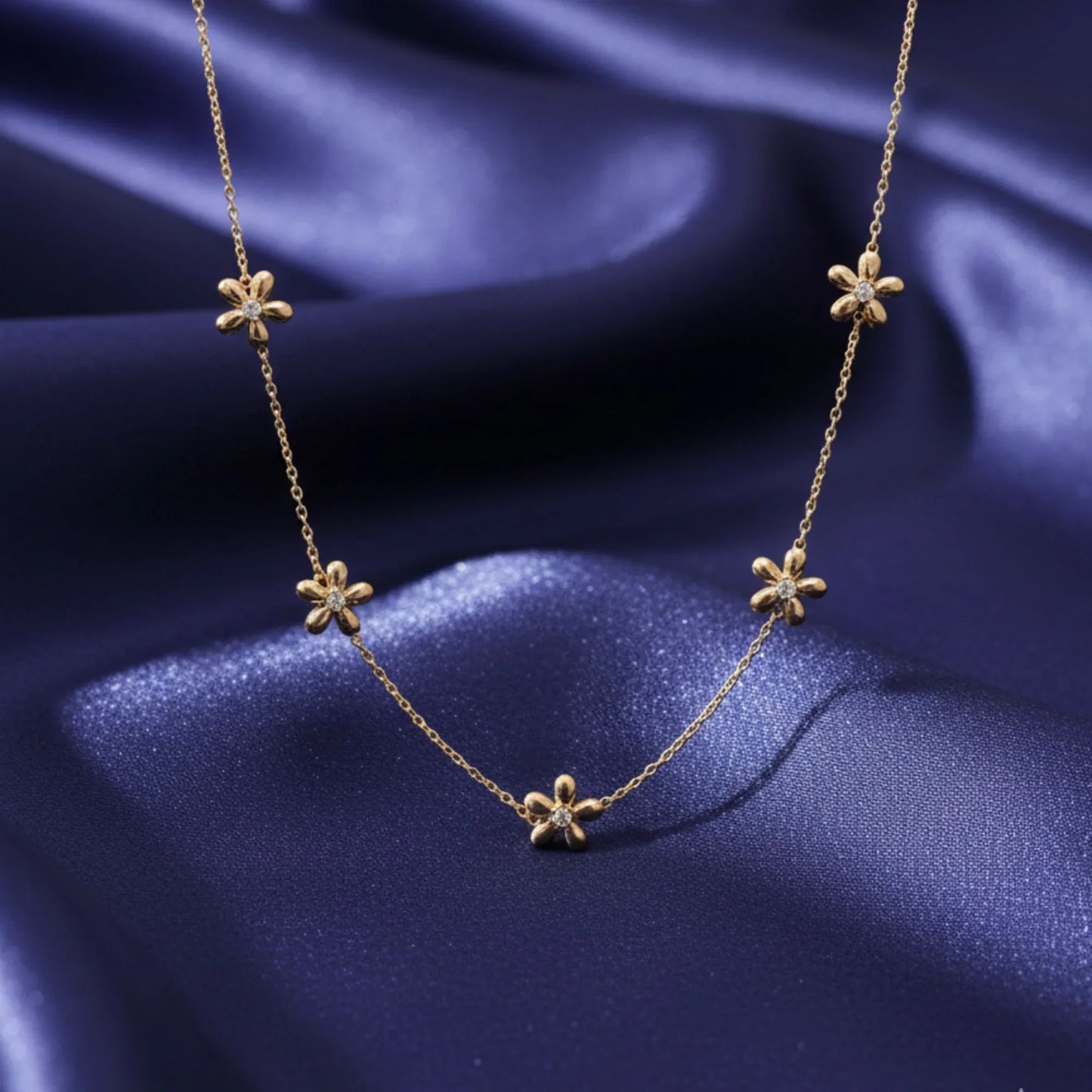 18K Gold Plated Floral Charm Necklace - RACHIVA