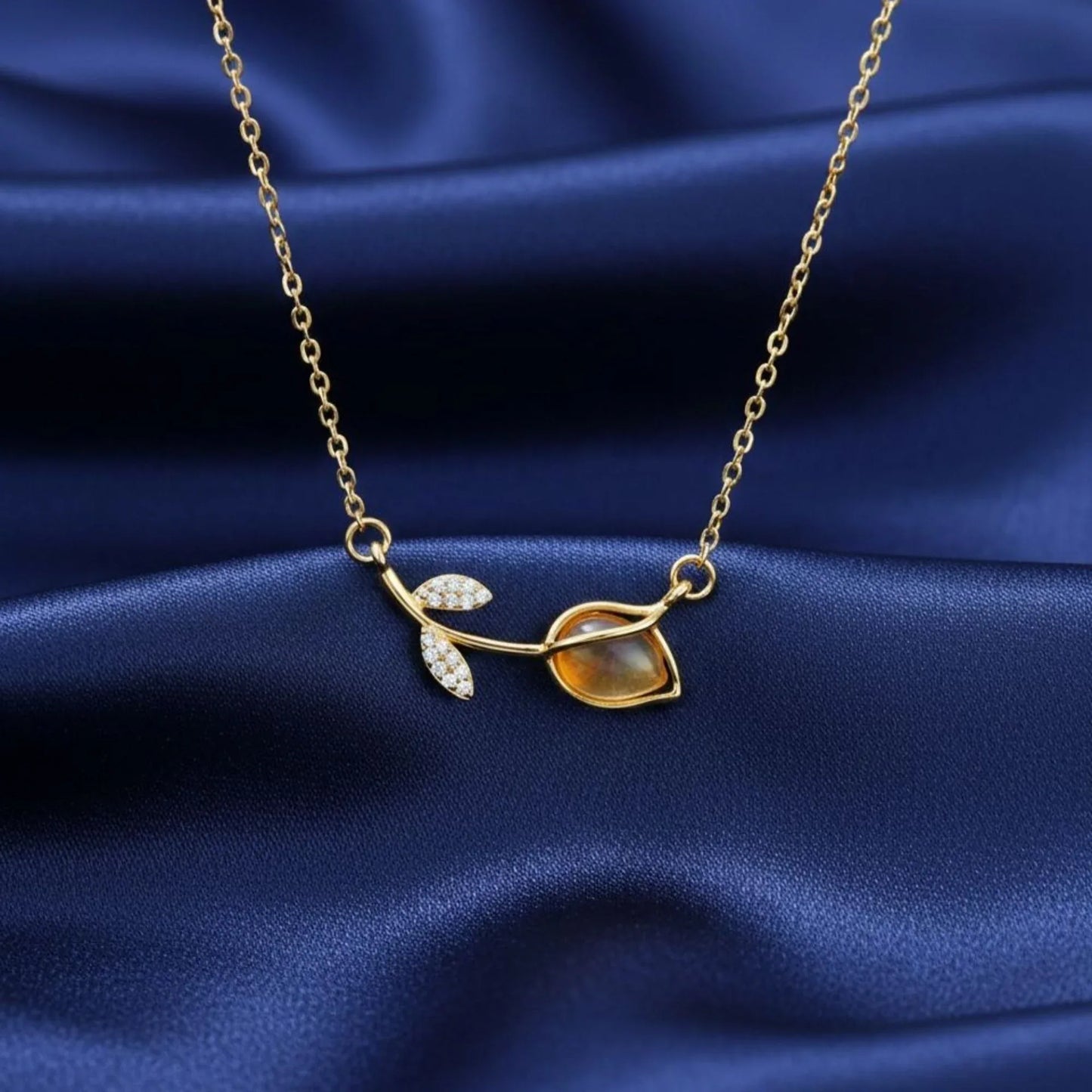 18K Gold Plated Floral Stem Pendant Necklace - RACHIVA