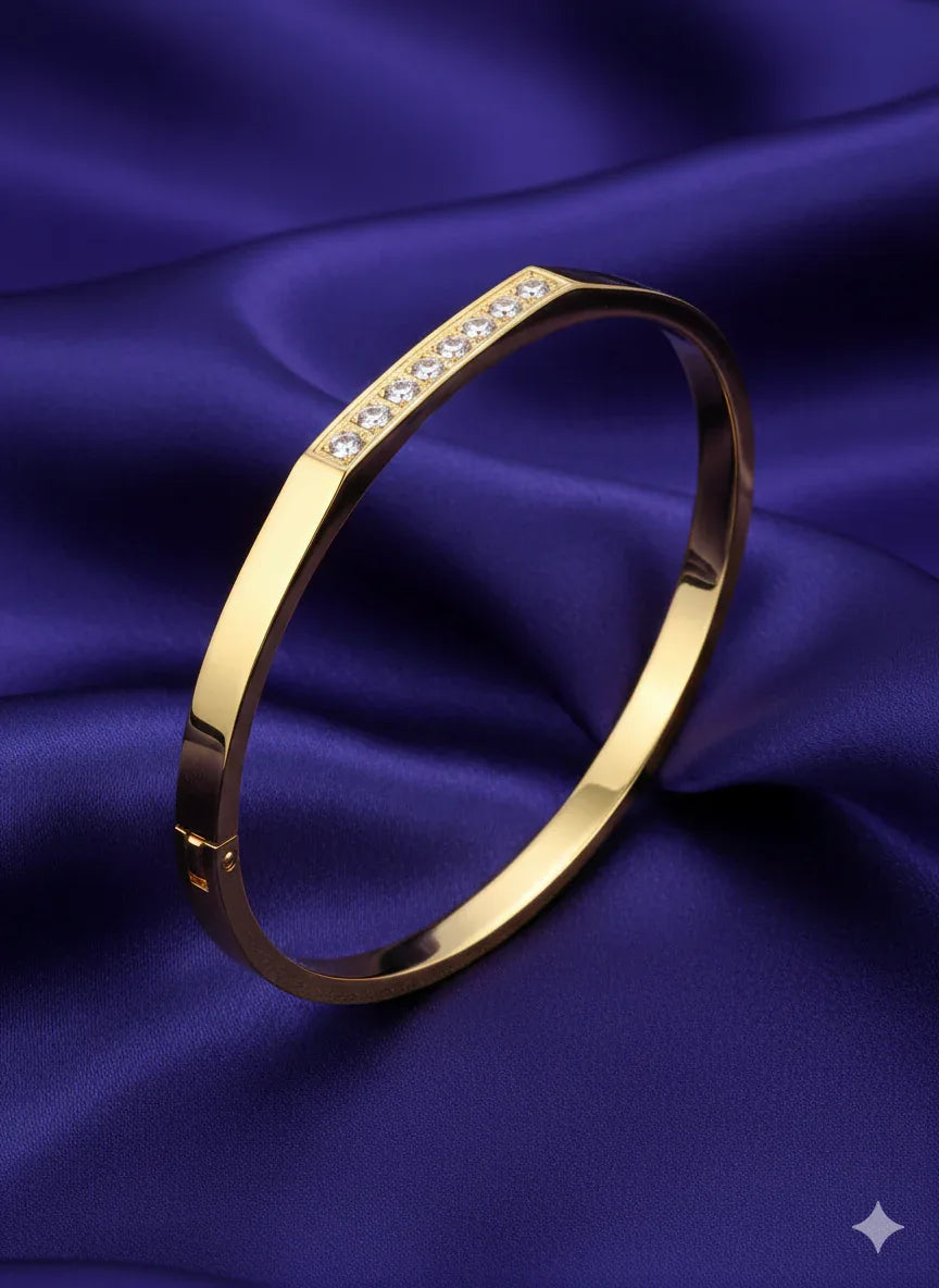 18K Gold Plated Sleek Zircon Bangle Bracelet - RACHIVA