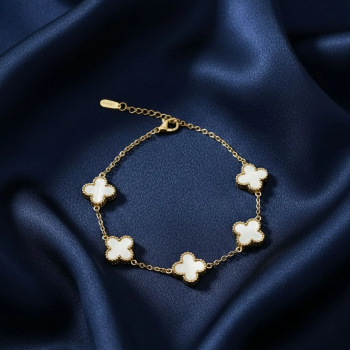 18K Gold Plated Clover Motif Bracelet - RACHIVA