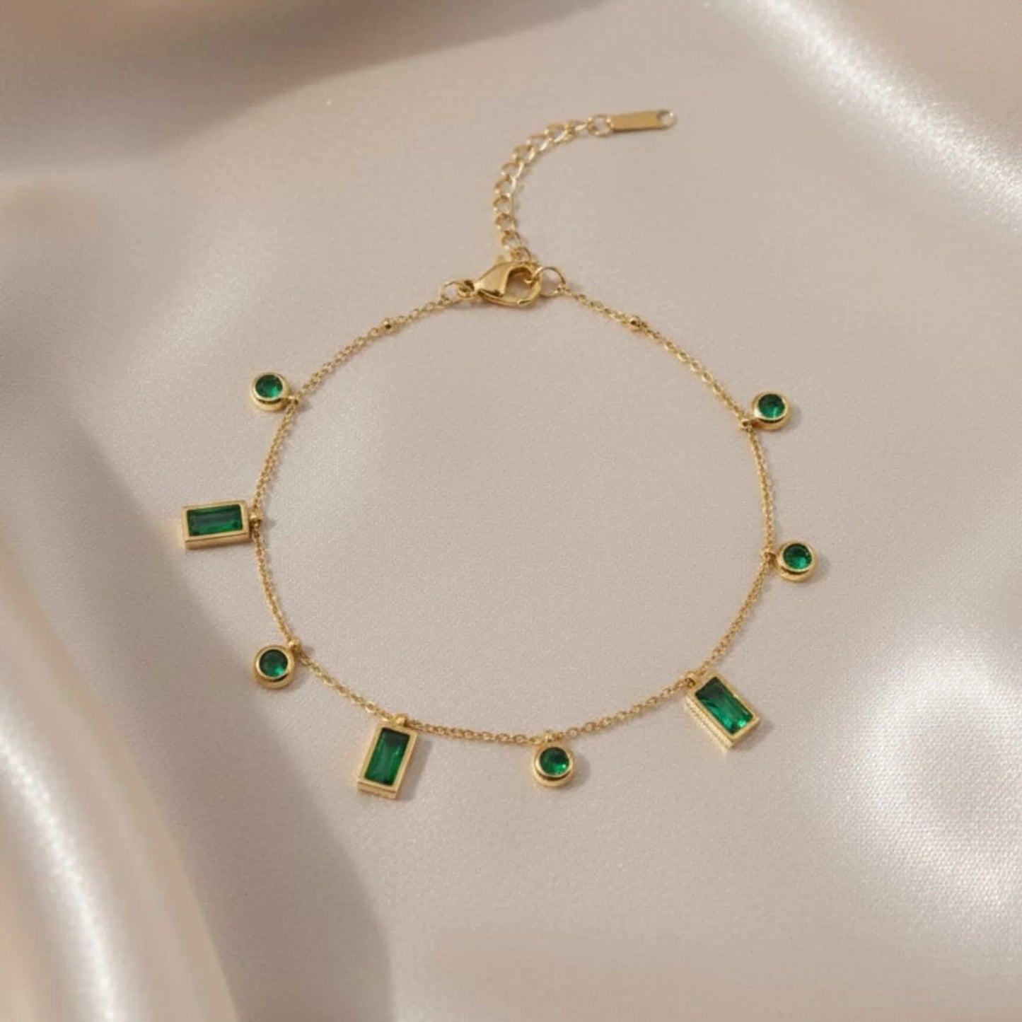 18K Gold Plated Green Charm Bracelet - RACHIVA