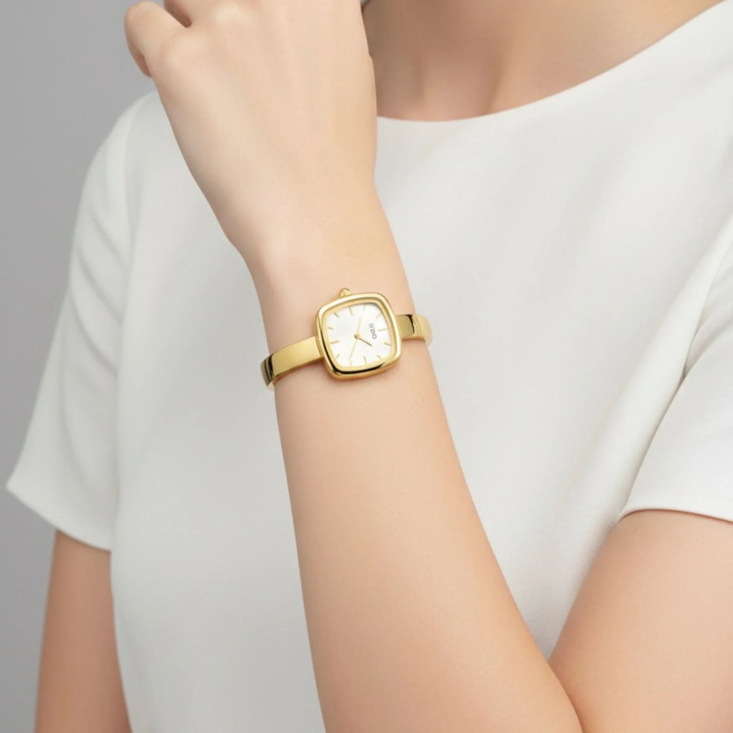 18K Gold Plated Square Bangle Watch - RACHIVA