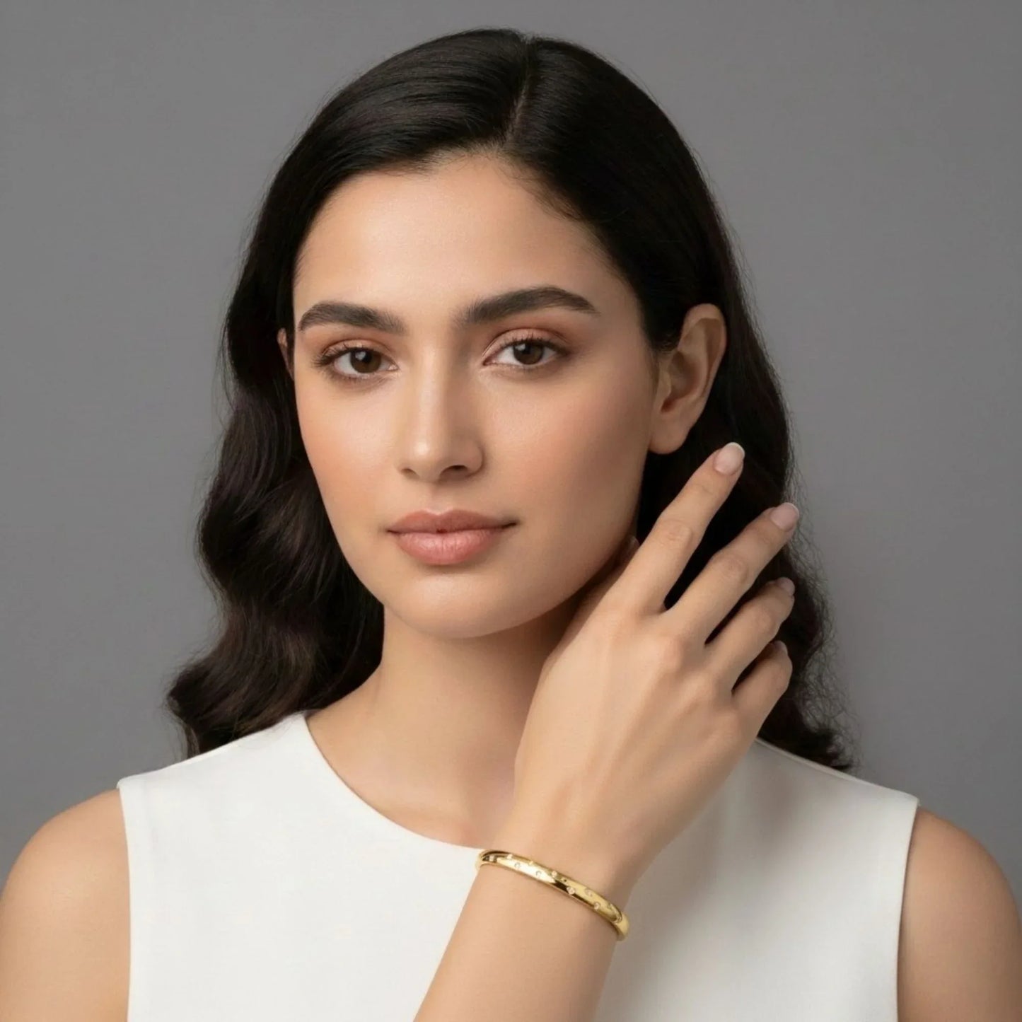 18K Gold Plated Star Zircon Minimal Bangle - RACHIVA