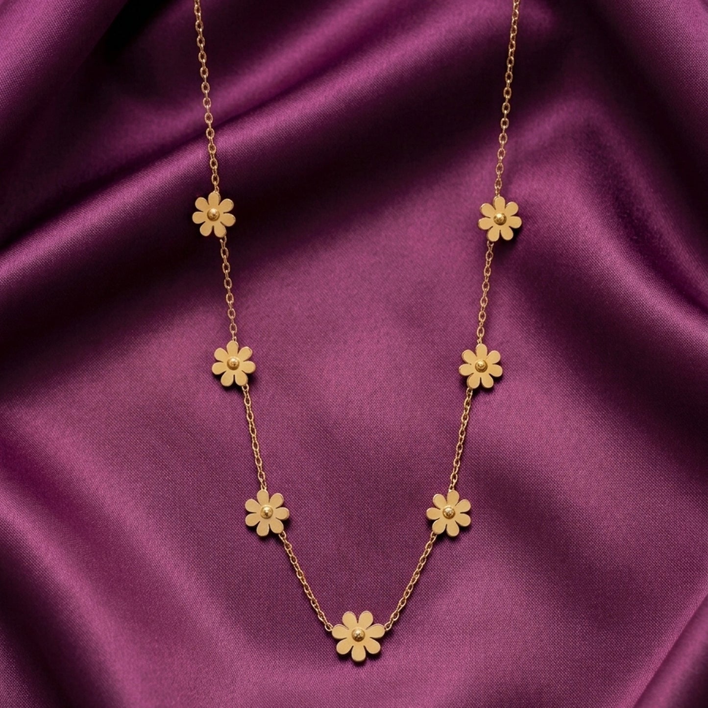 18K Gold Plated Daisy Flower Station Charm Necklace
