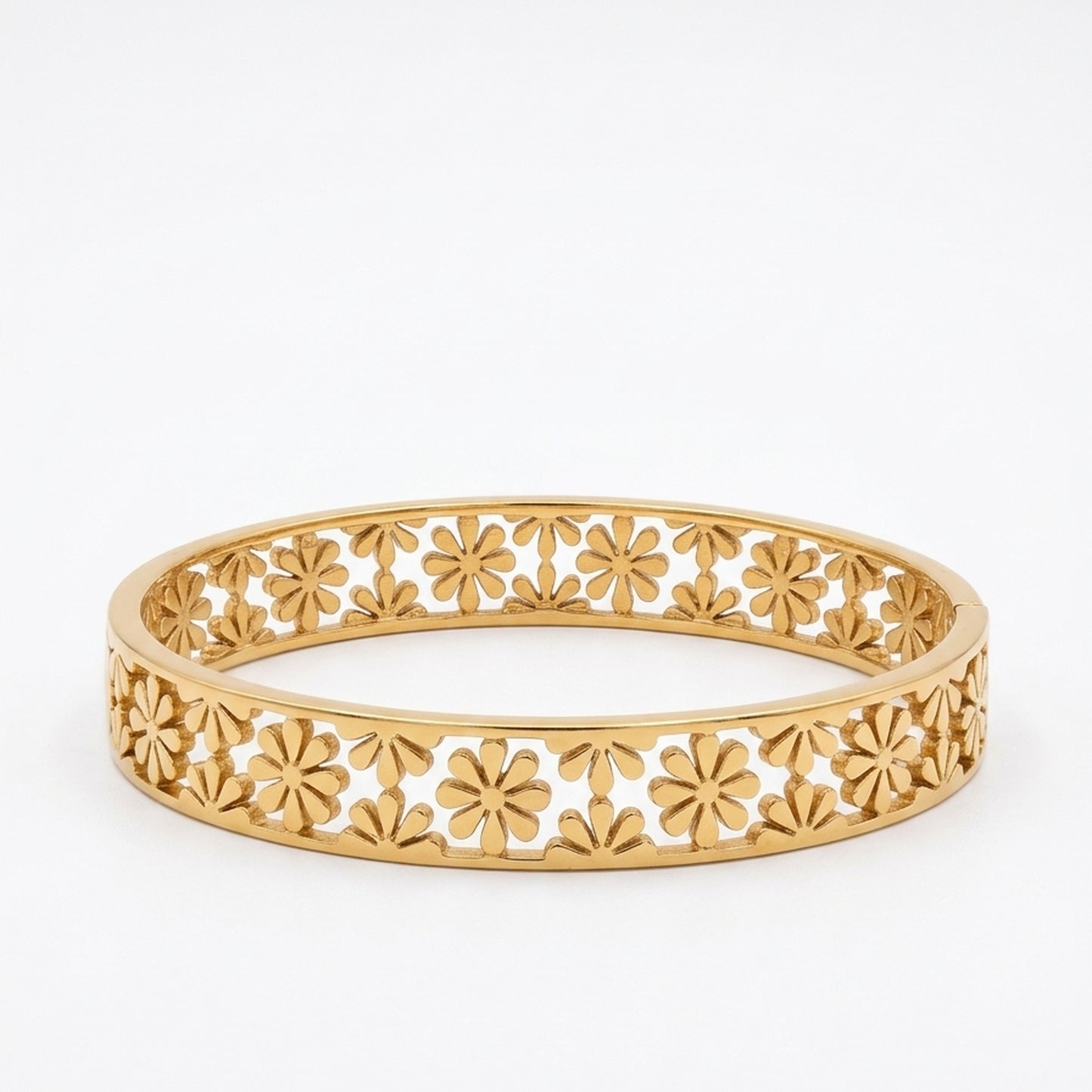 18K Gold Plated Daisy Flower Cutwork Cuff Bangle
