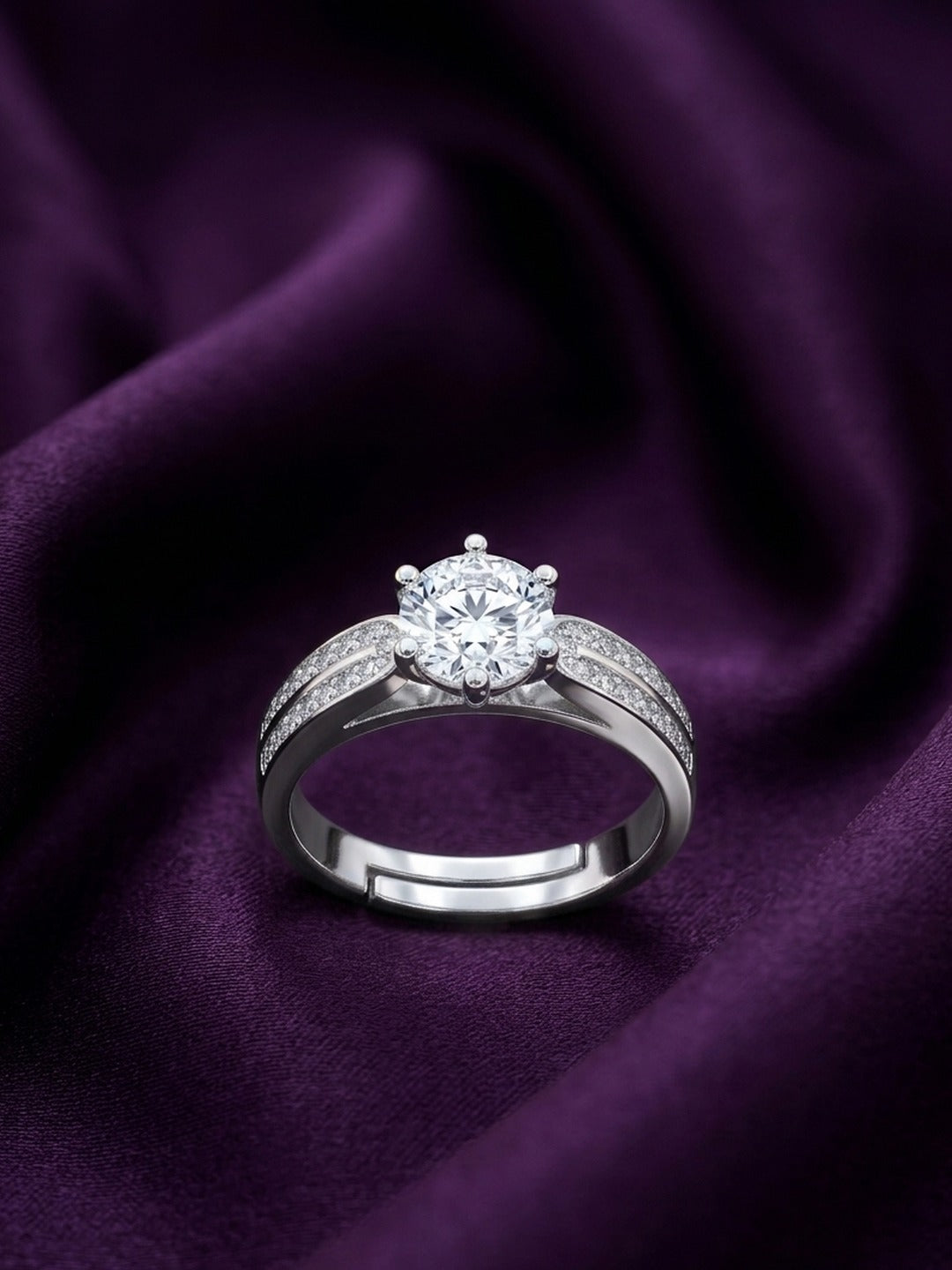 925 Sterling Silver Round CZ Solitaire Ring with Pave Shoulders