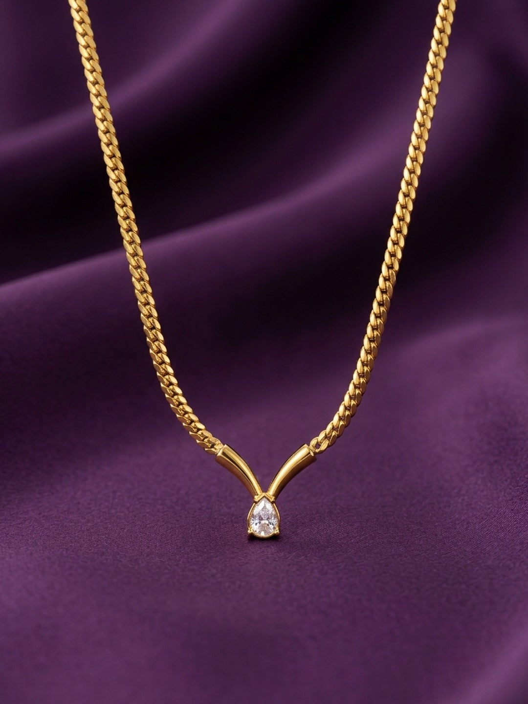 18K Gold Plated Curb Chain Pear Pendant Necklace