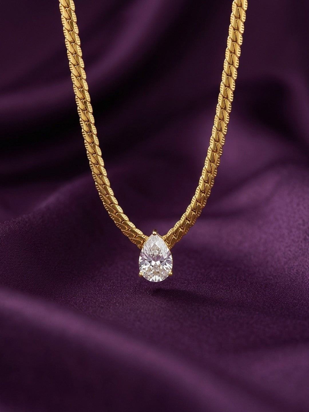 18K Gold Plated Curb Chain Pear Solitaire Necklace