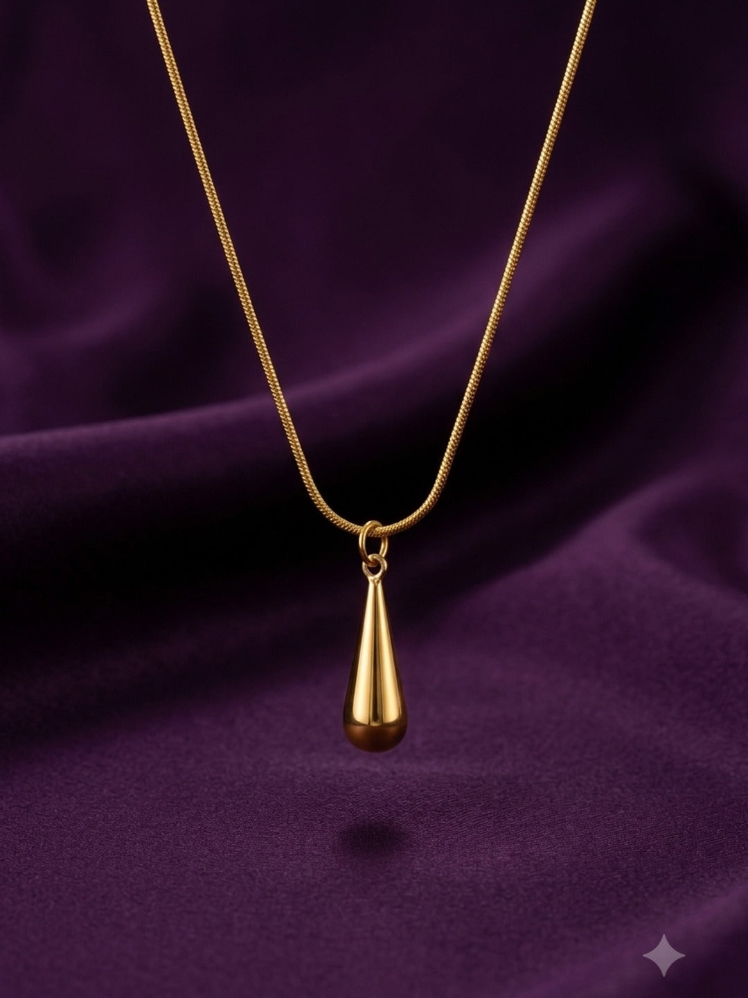 18K Gold Plated Teardrop Pendant Necklace