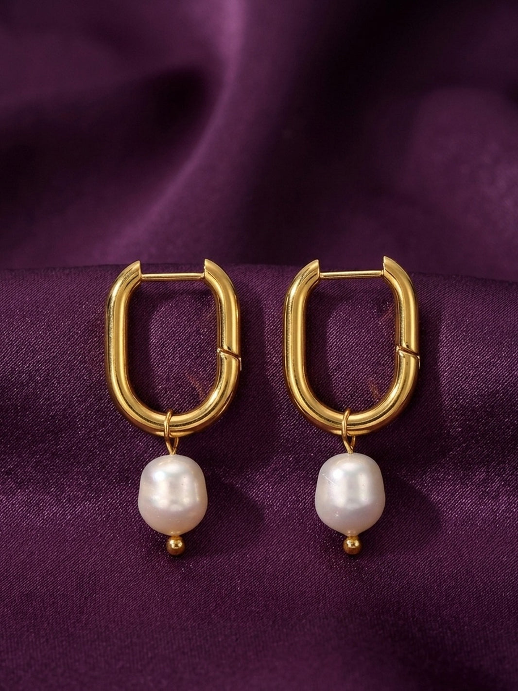 18K Gold Plated Oval Hoop Baroque Pearl Drop Earrings