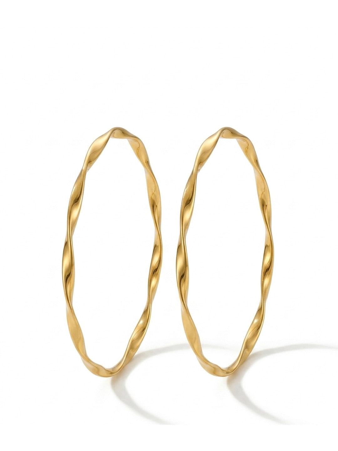 18K Gold Plated Twisted Oval Bangles