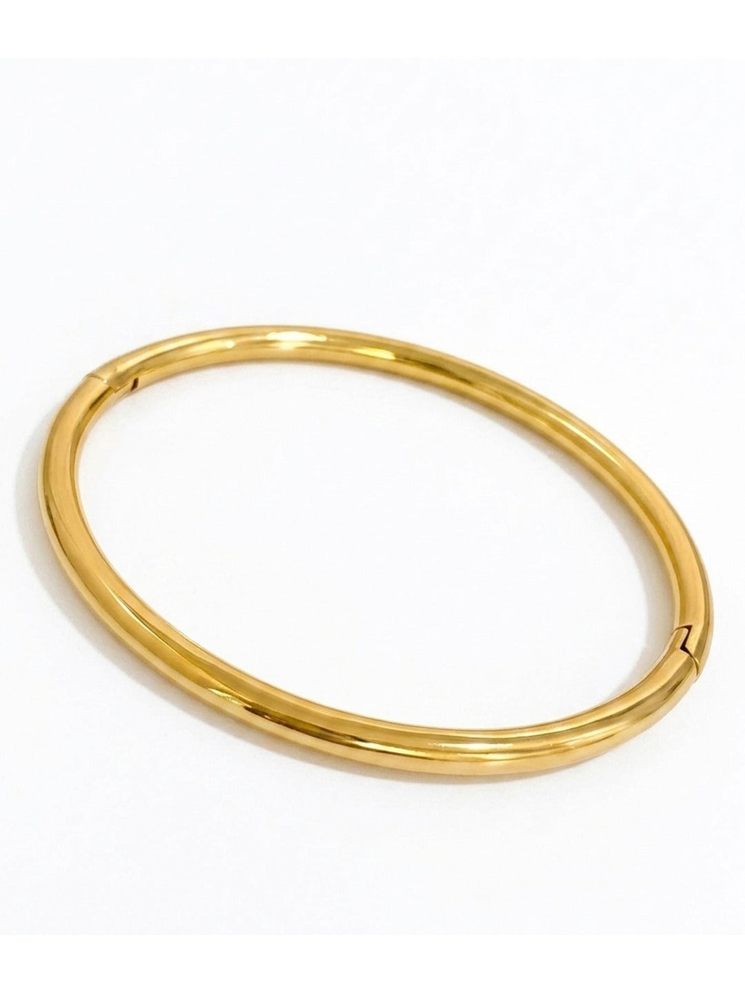 18K Gold Plated Plain Polished Oval Bangle