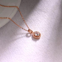 Ornate Solitaire Zircon Rose Gold Pendant with Link Chain